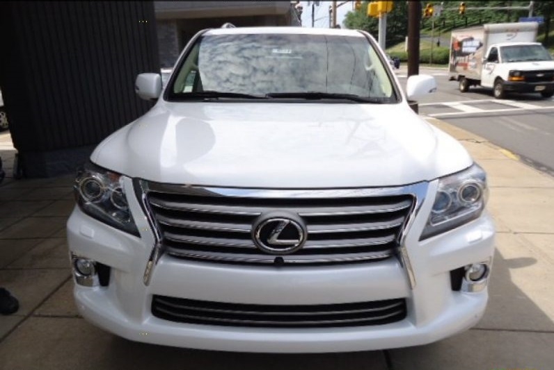 المزاد! لكزس LX 570 2013 &gt; ساعات ال WhatsApp.+2347083919659 &gt;  