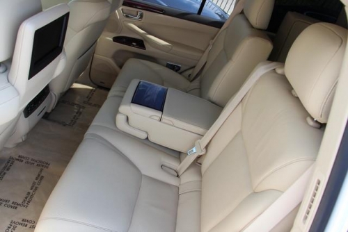 Lexus white 2015