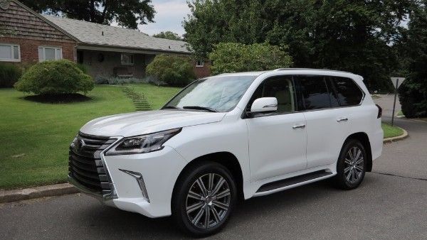 Selling 2016 LEXUS LX 570