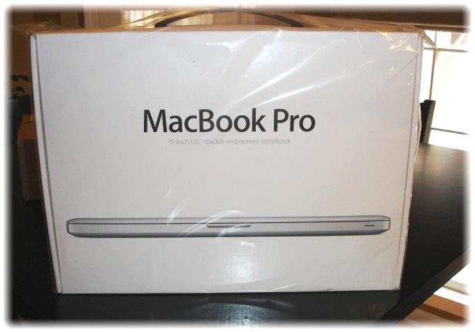 Apple MacBook Pro - Core i5 2.5 GHz - 17.0 - 4 GB Ram - 500 GB HDD..65