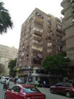 شقة 90 متر بشارع فيصل بالدور الرابع - بجوار بنك مصر وجميع الخدمات