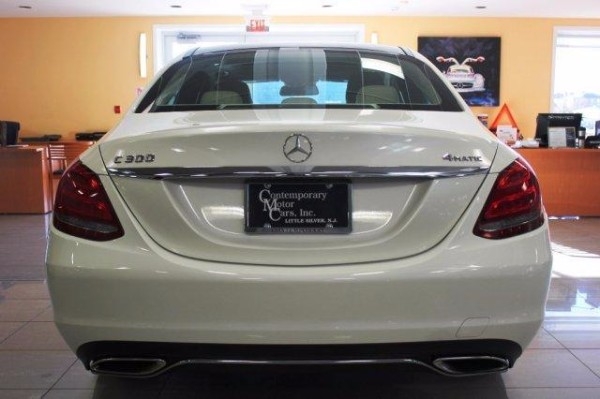 For Sale :2015 Mercedes-Benz C300 4MATIC Full Option