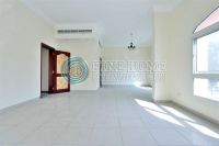 5BR Villa in Al Karamah Street,Abu Dhabi  